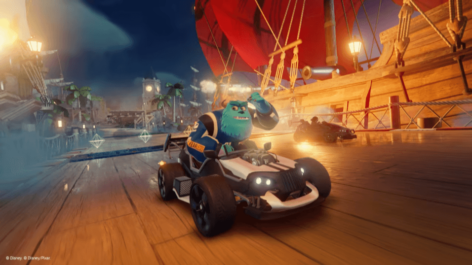 Disney Speedstorm es un juego free-to-play con nuevas temporadas, trayendo más emocionantes personajes, circuitos y karts de Disney y Pixar. Además, disfruta del juego multiplataforma, así como de los modos multijugador en pantalla dividida y en línea.