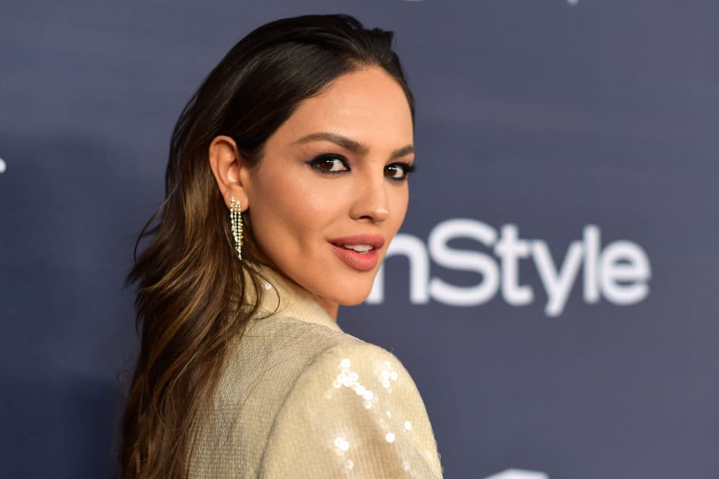 El trabajo aún se encuentra en proceso, pues el equipo de trabajo está buscando a un escritor latinoamericano para adaptar la vida de ‘la Doña’ a la pantalla grande.