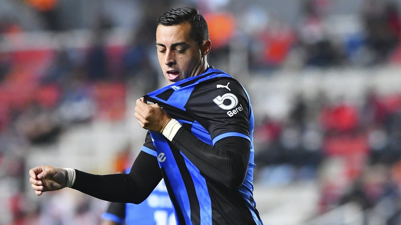 ¿Y el escudo? Funes Mori ahora besó la palabra “Monterrey”