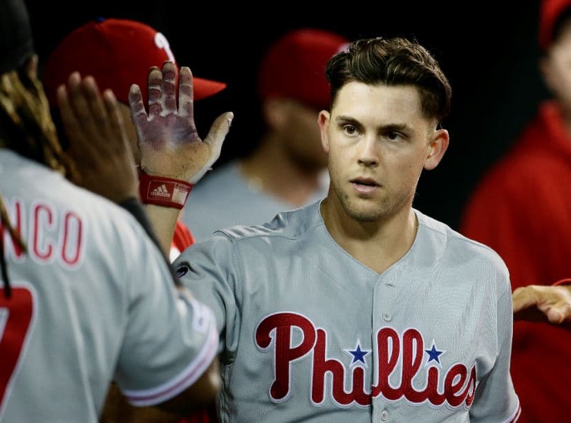 Scott Kingery provoca el triunfo de Phillies en extra innings
