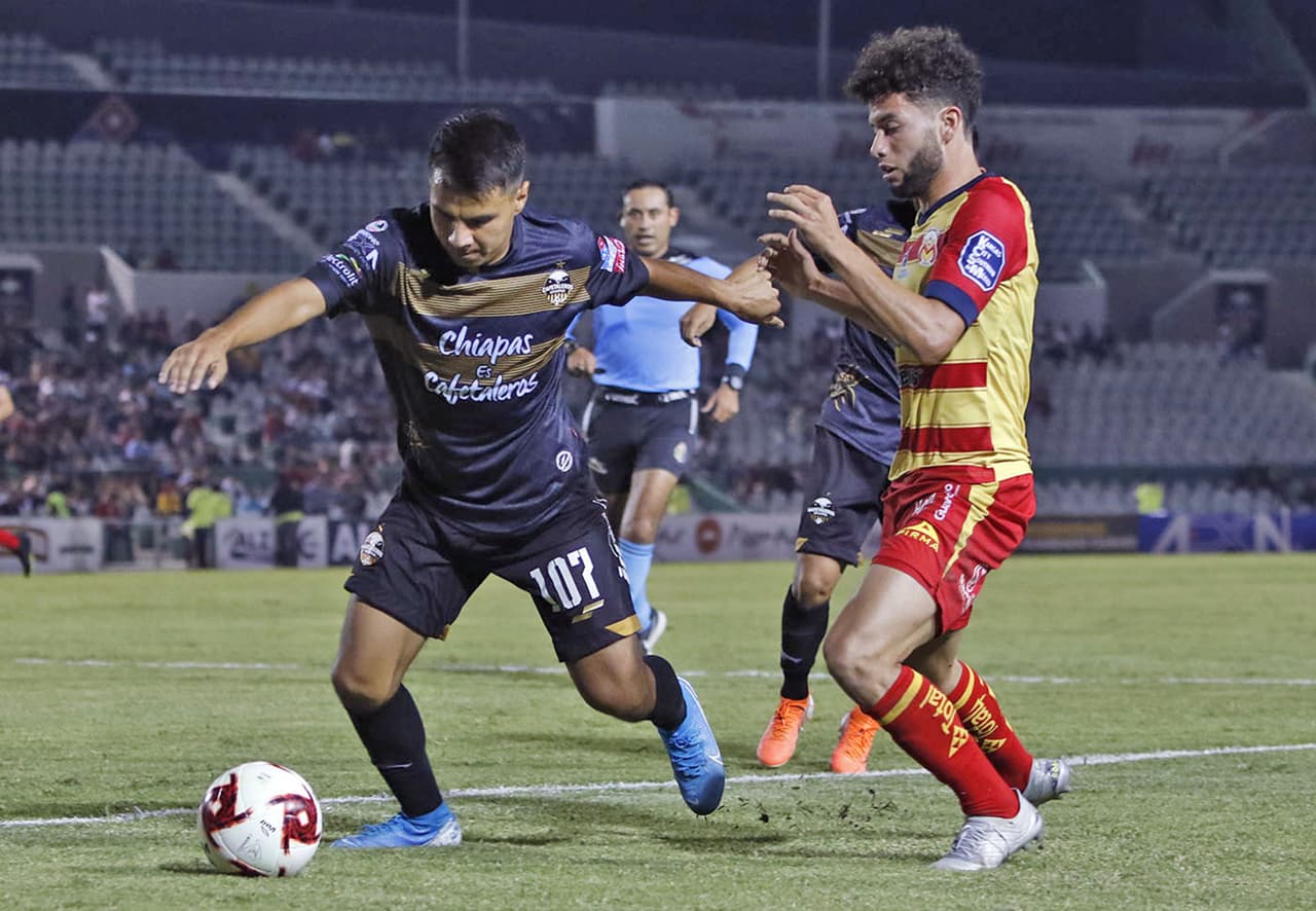 Varone marcó al 19’ para los locales. Aristeguieta (29’) emparejó el encuentro e Isaac Díaz convirtió dos penales (39’, 75’). Imperiale (92’) pareció para cerrar el marcador.