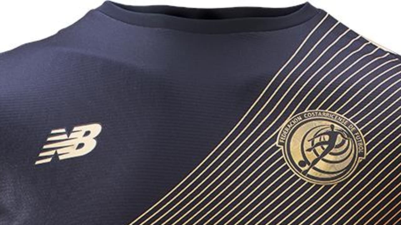 Los Ticos tendrán una piel de lujo en la Copa Oro 2019. Su nueva playera es negra con detalles dorados y ha sido promocionada con la leyende "Oro Soy". El equipo que lidera Keylor Navas buscará levantar su cuarto título continental.