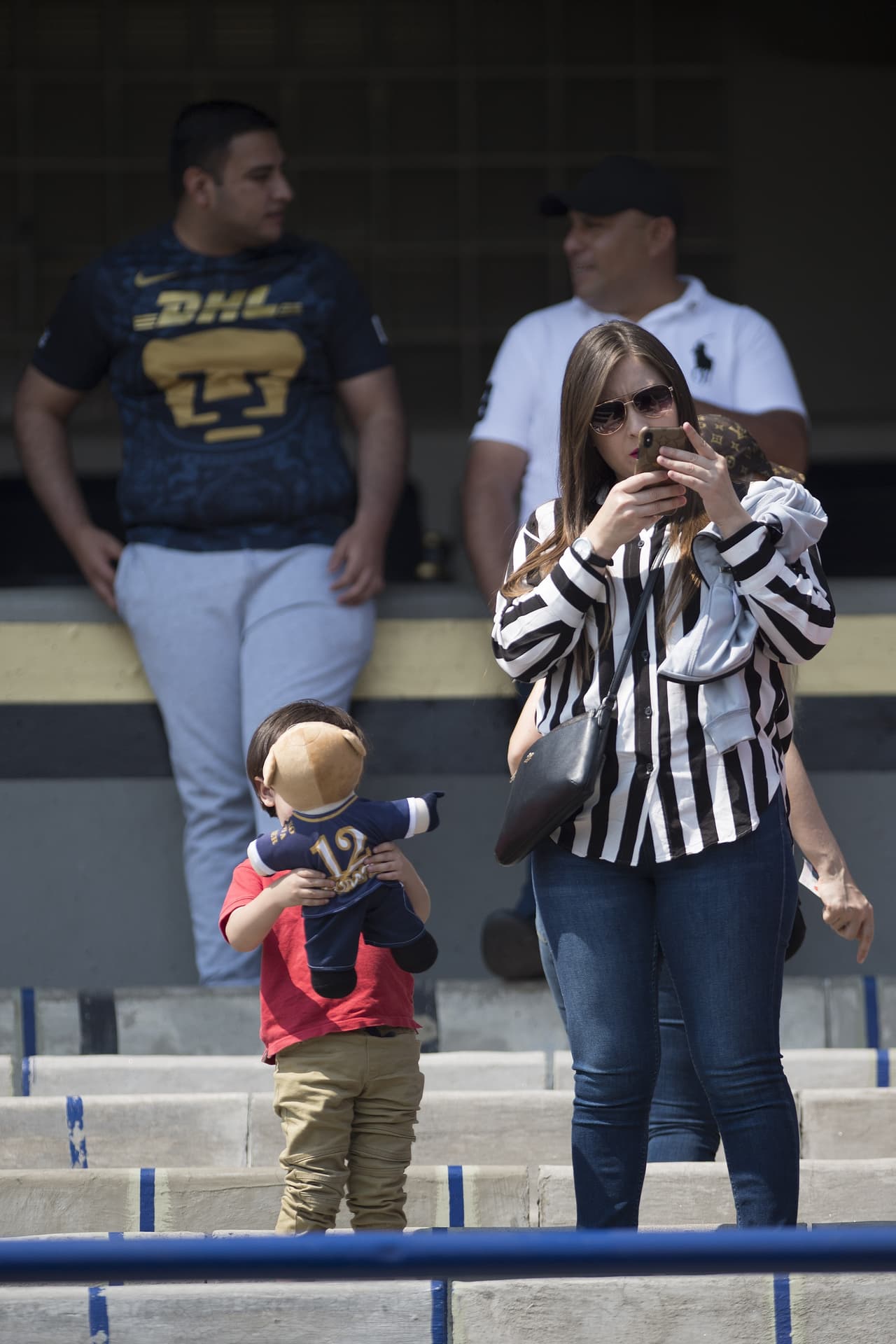 El estadio de Ciudad Universitaria se vistió de fiesta con los colores de Pumas UNAM y Monarcas Morelia para vivir el duelo de la Jornada 10 del Clausura 2019 en Liga MX.