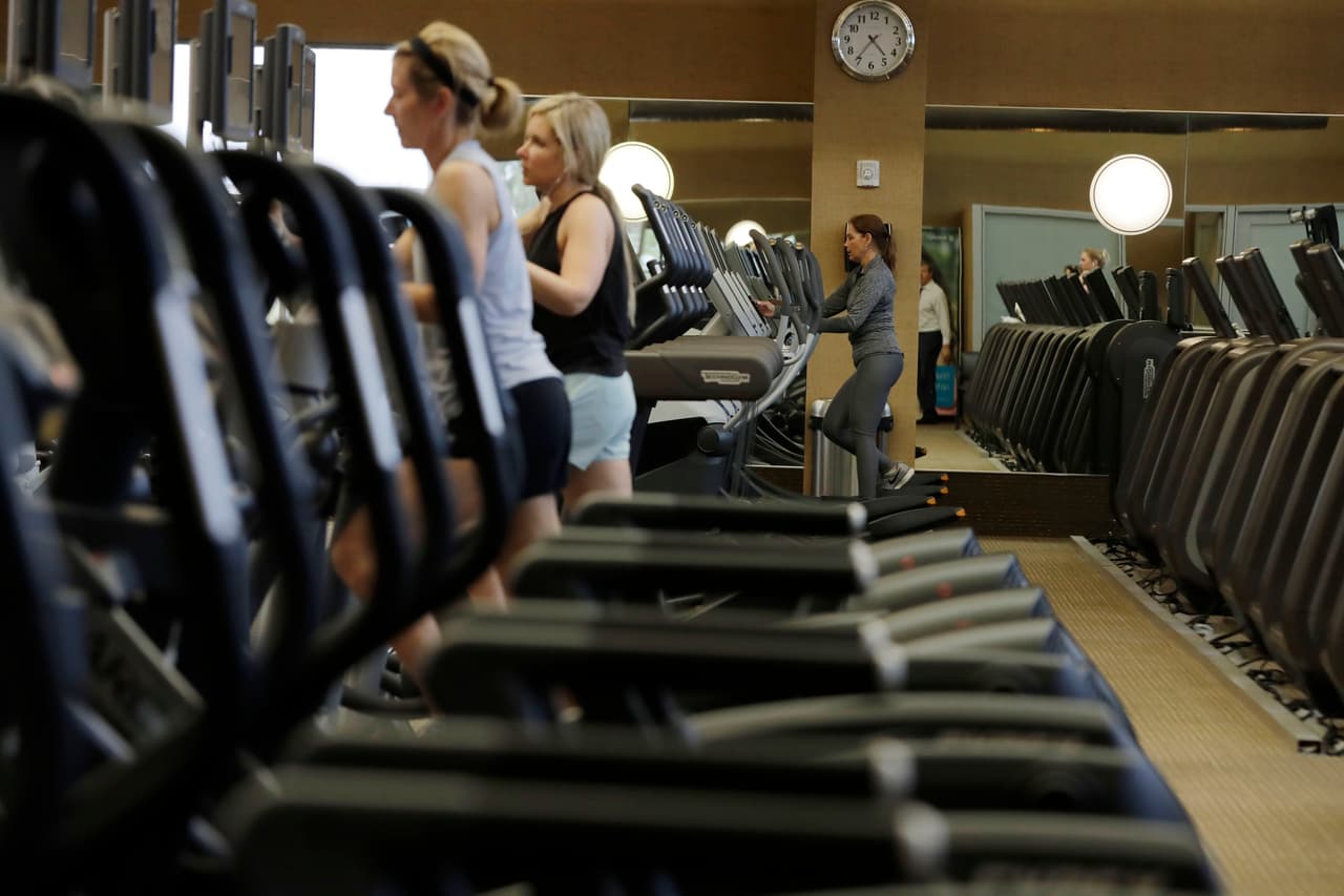 Me encanta hacer ejercicio, es uno de mis pasatiempos favoritos y lo hago todos los días sin falta alguna.