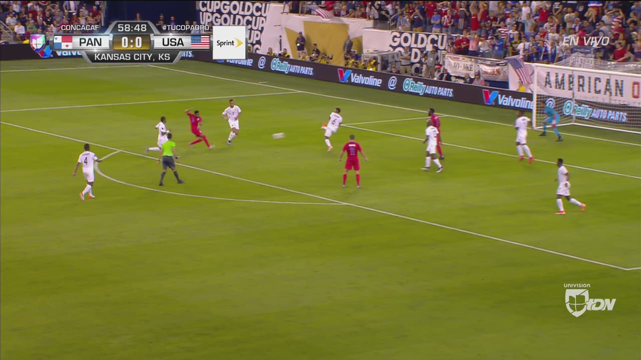 Balonazo, tiro y rechazo que dejó sin gol a Estados Unidos