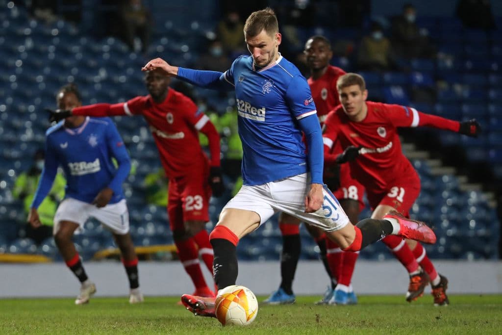 Rangers avanzó tras derrotar al Antwerp y dejar el global 9-5.