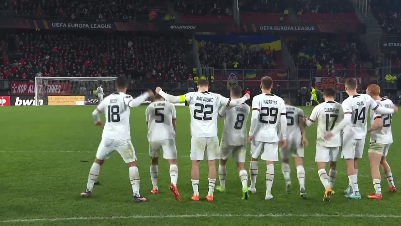 ¡GOL!  anota para Rennes. Amine Gouiri