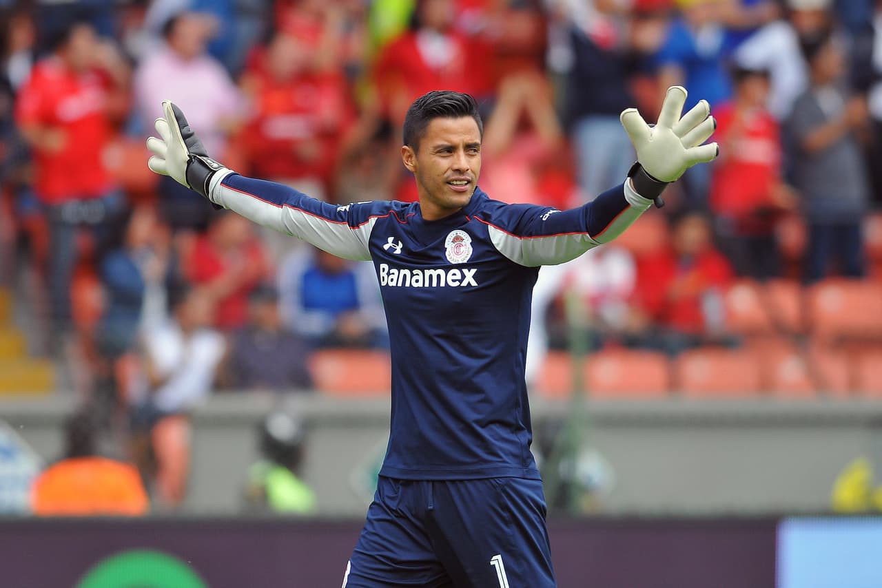 Alfredo Talavera. Ha peleado palmo a palmo para hacerse de un lugar en selección y ha mantenido una regularidad importante con Toluca.