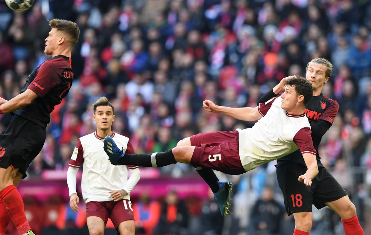 Bayern Munich
<b> 2-2</b> Ausgburgo