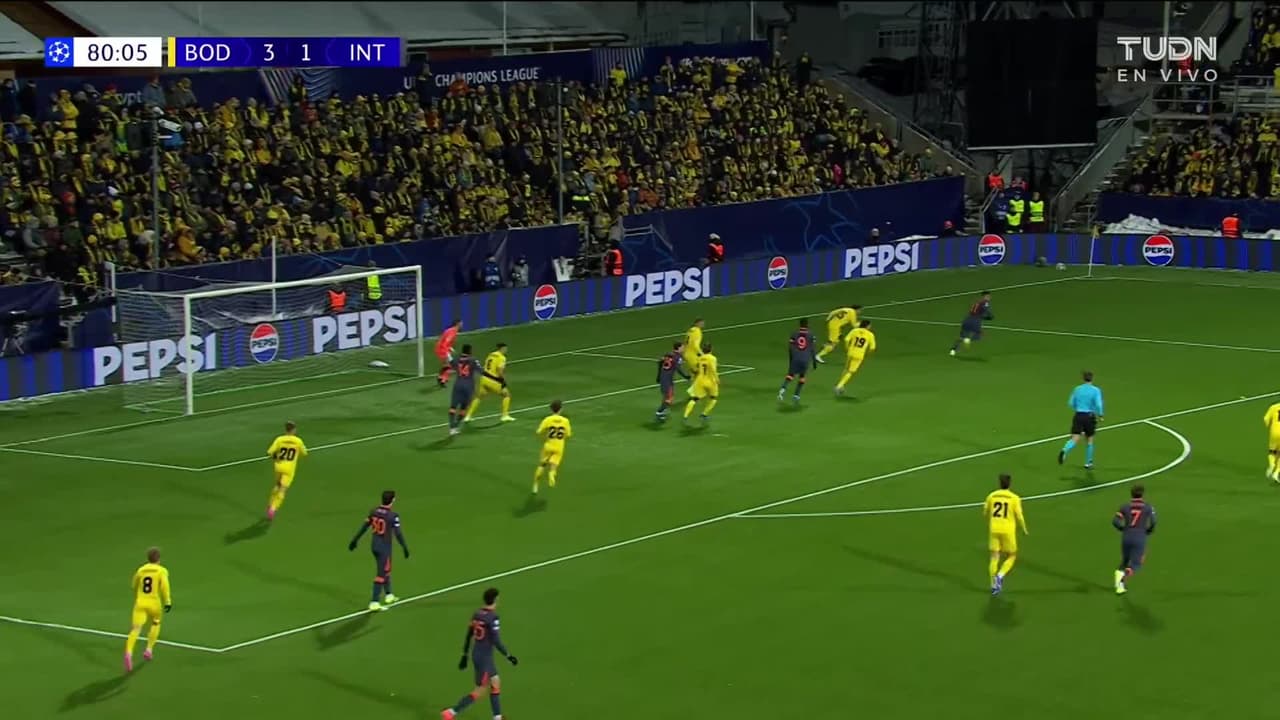 ¡TIRO ATAJADO! disparo por Andreas Helmersen.