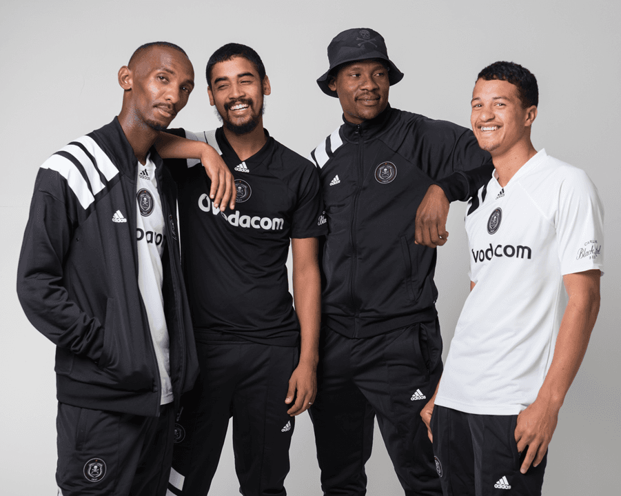 El nuevo diseño de la playera de Orlando Pirates, de Sudáfrica, se destacó por la innovación.