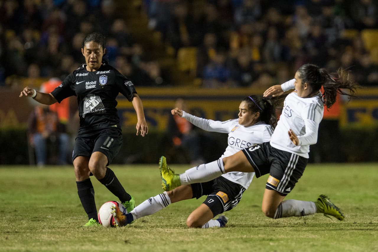 La intensidad fue una marca del encuentro. Ambos cuadros corrieron y lucharon para su causa de gran manera.