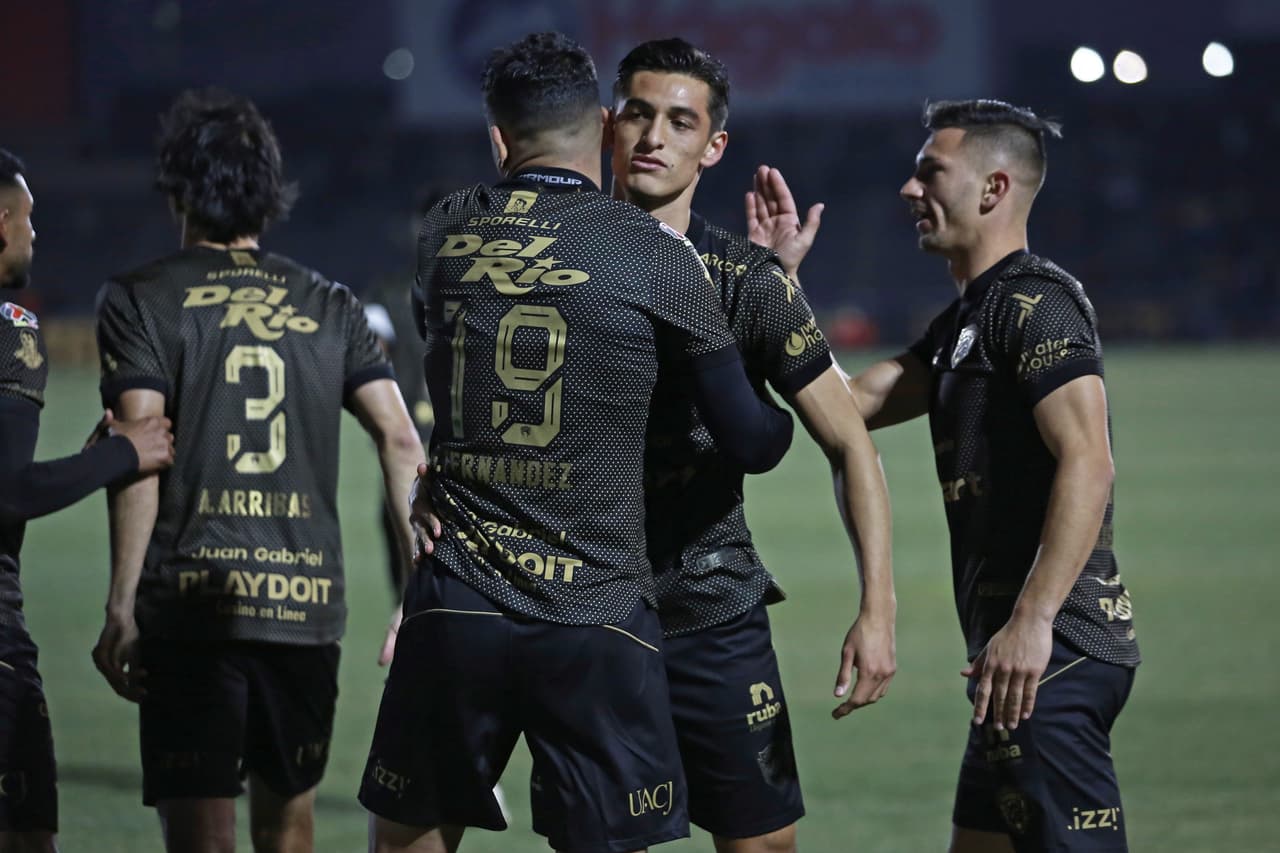 El rebaño sagrado tiene que venir de atrás y con un marcador de 1-3 a favor, consiguen la remontada y se sitúan en la quinta posición de la tabla, a tan solo tres puntos de los líderes.