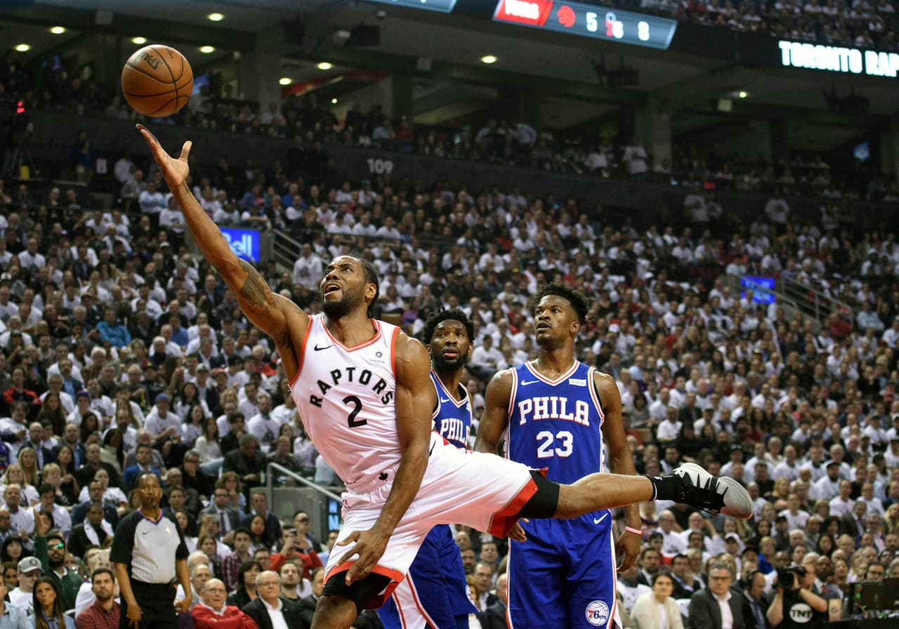 Y cerramos con Kawhi Leonard (2) como el quinto jugador de los titulares de Toronto que tuvo doble dígito en puntos.