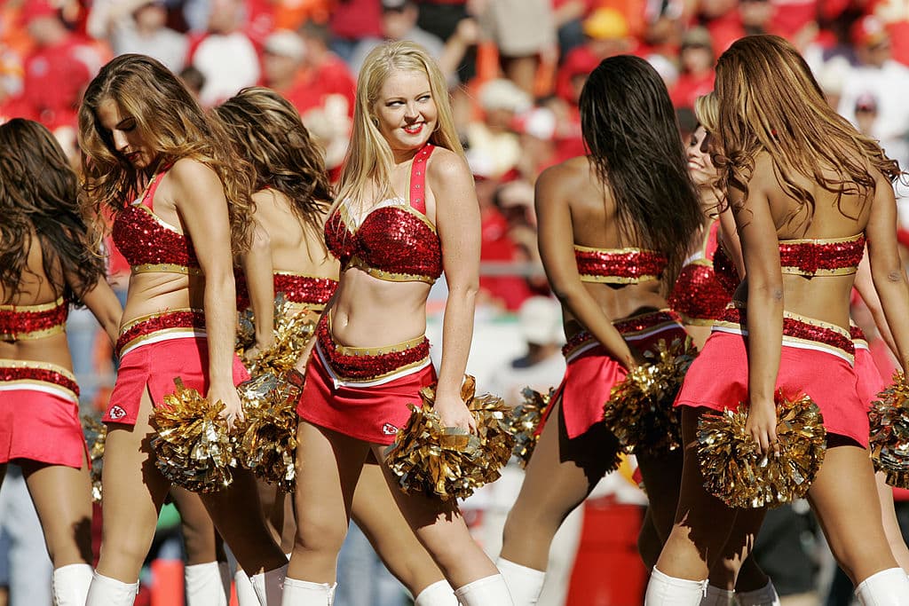 Kansas City Chiefs es un equipo sólido en ambos lados de la pelota y buscaran alcanzar el Super Bowl con el ánimo de sus fieles porristas