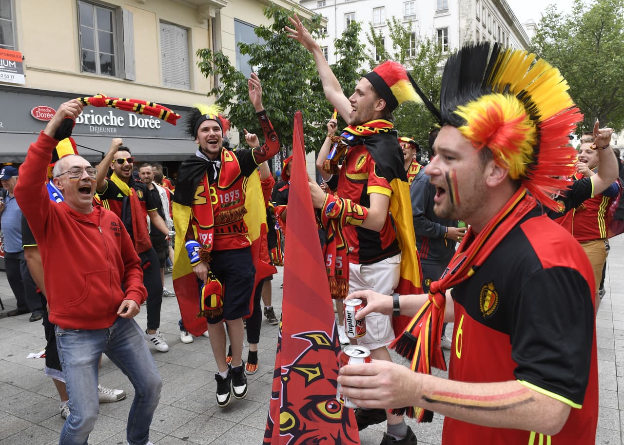 Los belgas camino al duelo ante Italia en la ciudad de Lyon.