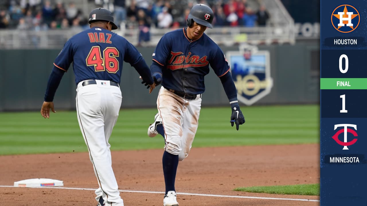 Twins se impone a Astros con toletazo del venezolano Ehire Adrianza