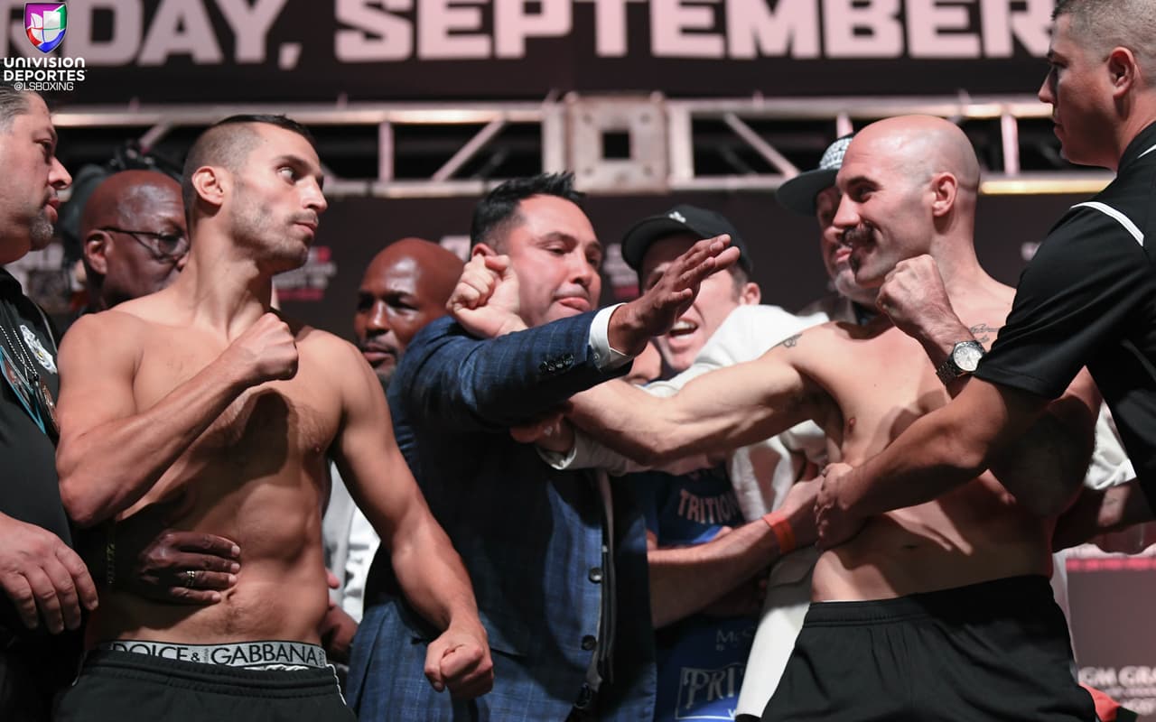 Gary O'Sullivan y David Lemieux se calentaron durante su pesaje. El irlandés marcó 159.2 libras, mientras que su rival canadiense dio las 160 cerradas.