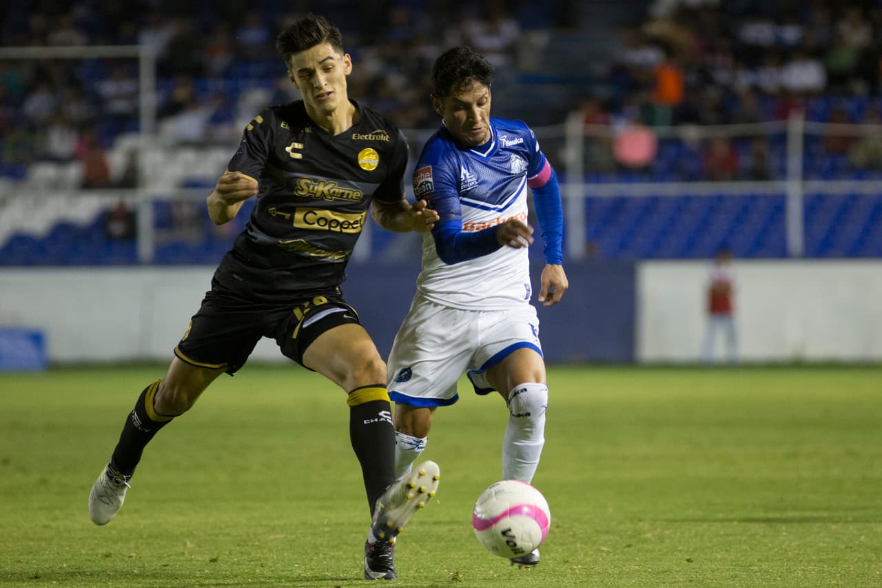 Fernando Arce y Fernando Arce Jr.: el joven de 21 años juega de mediocampista y participa con Dorados. En 2014 fue convocado para jugar con la Selección Sub 20 de Estados Unidos.