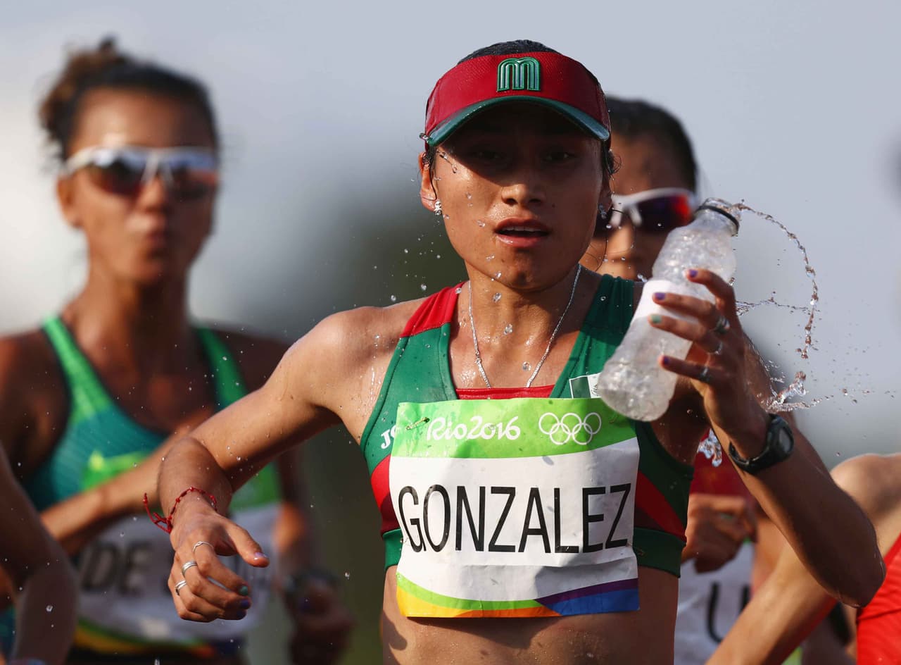 'Lupita' González, una exboxeadora que supo esquivar todos los golpes en la caminata