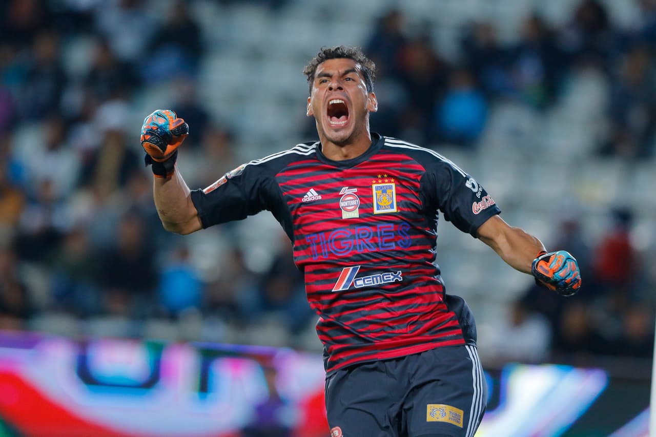 Nahuel Guzmán tuvo gran responsabilidad en lograr el empate.