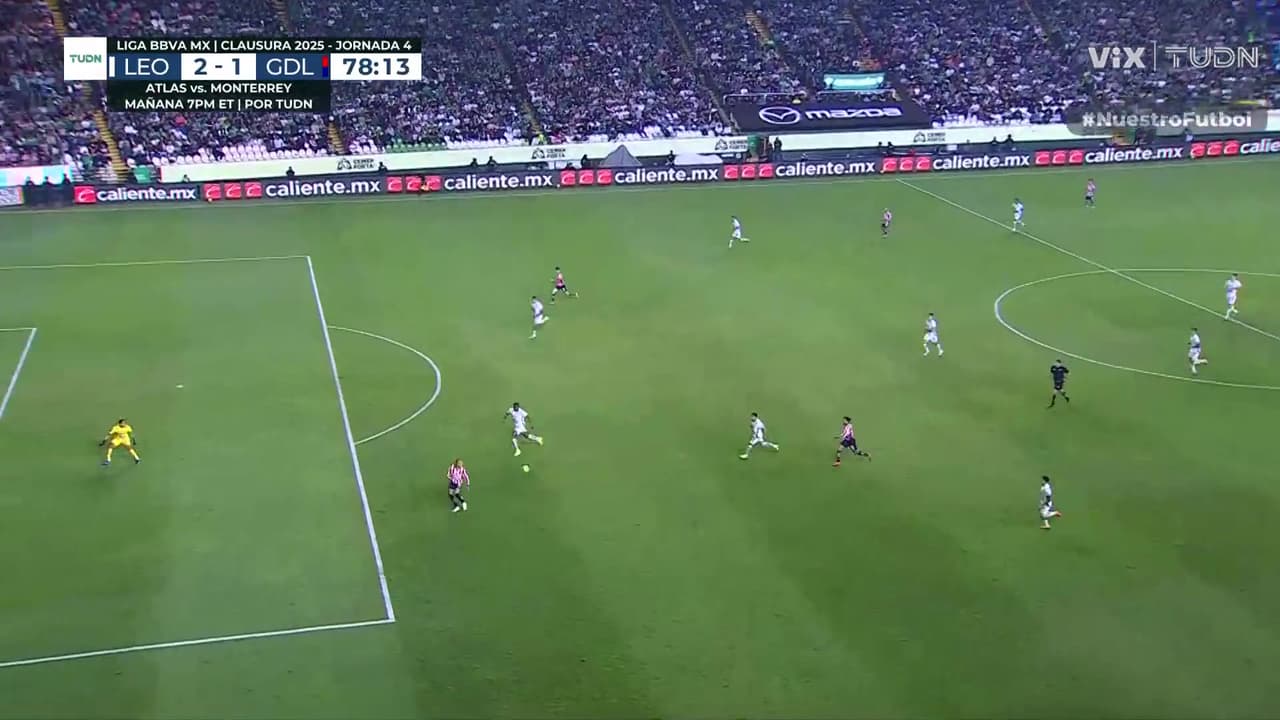 ¡Gol de las Chivas en posición adelantada! Chicha estaba en fuera de juego