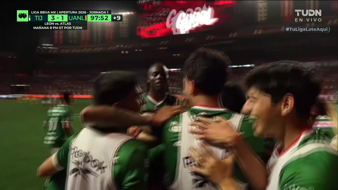 ¡Gol de Xolos! ¡Gorriarán le rebota la pelota a Mourad El Ghezouani y de manera increíble cae el tercero de Tijuana!
