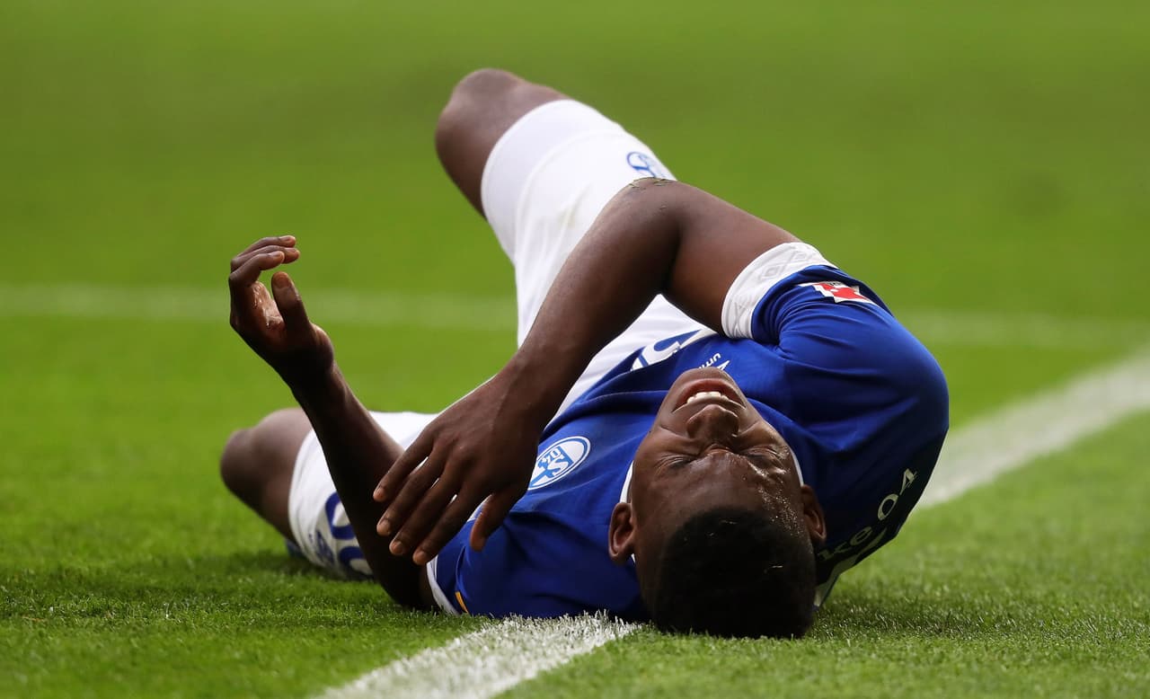 Lo que sí hubo en Gelsenkirchen fue más lesionados. Breel Embolo dejó el campo con deolencias al minuto 66.