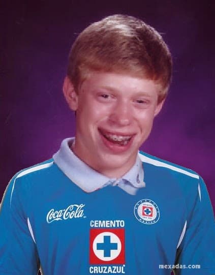 Cruz azul ganó pero los memes siguen reprochando la falta de un título para los cementeros