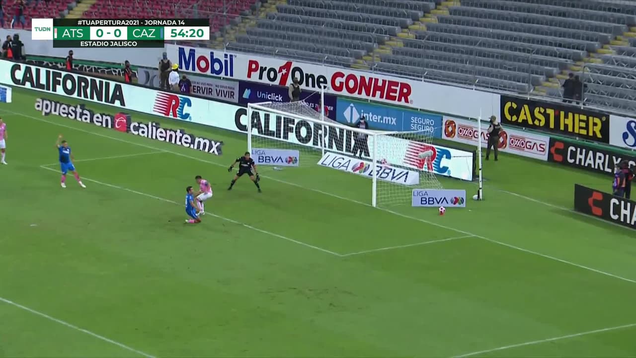 ¡TIRO ATAJADO! disparo por Julio Furch.