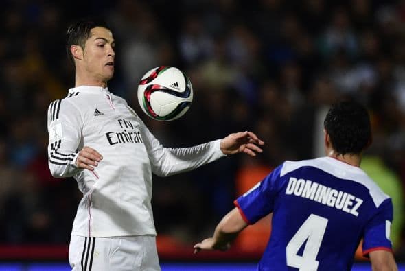 Cristiano Ronaldo tuvo un partido discreto, en el cual probó al arco de Cruz Azul pero sin mucha suerte. Pues sus remates fueron a la posición del arquero o fuera de la portería.