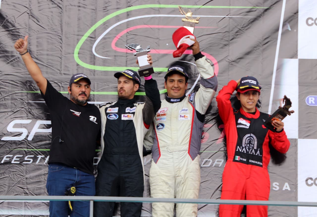 Podio de la Formula 1800