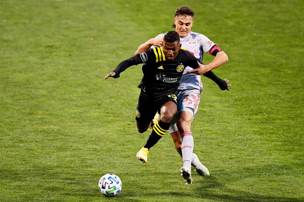 Clark (23’) abrió el marcador para los neoyorquinos y Martins (26’) emparejó los cartones por la vía penal. Nagbe (46’) dio vuelta al juego y Zardes (68’) sentenció el marcador. White (90’) encendió la esperanza en la recta final, pero fue demasiado tarde.