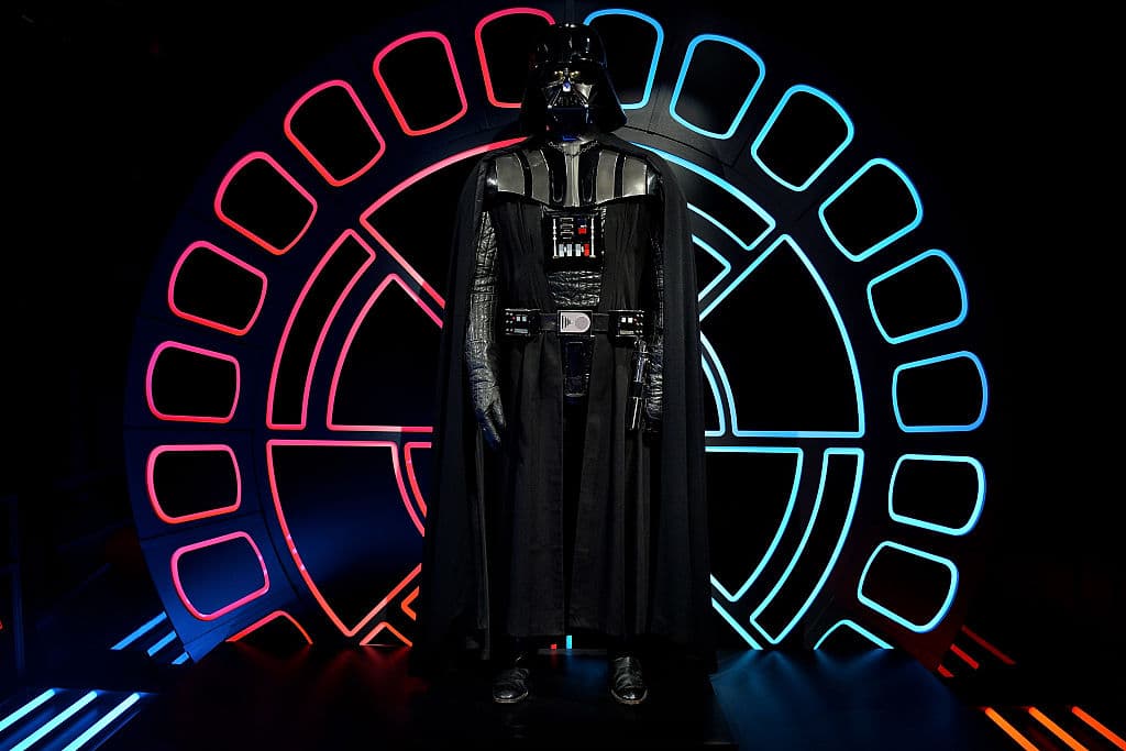 Prowse falleció el sábado tras una corta enfermedad.