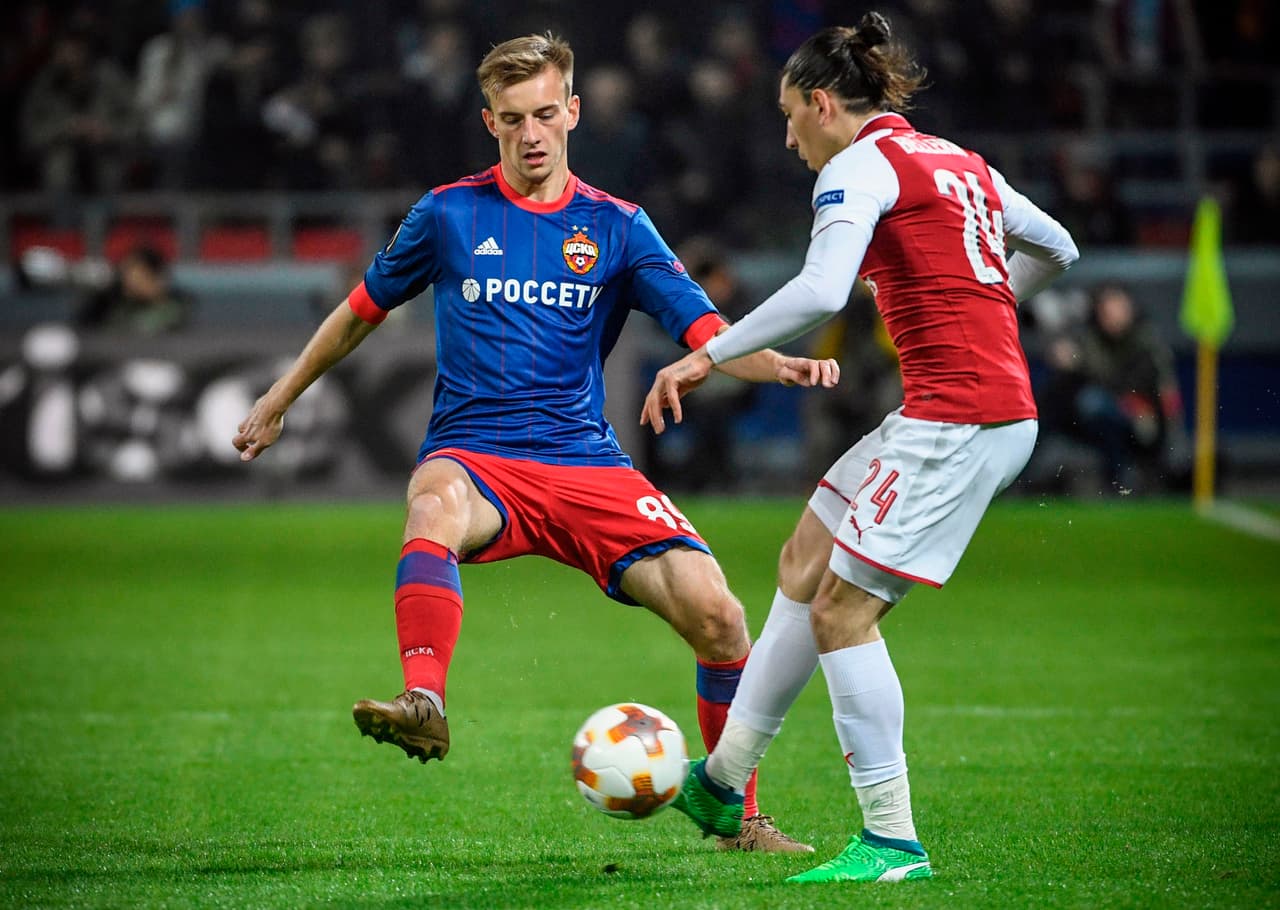 Arsenal tuvo la mayoría del dominio del balón, pero sin generar mayor peligro.