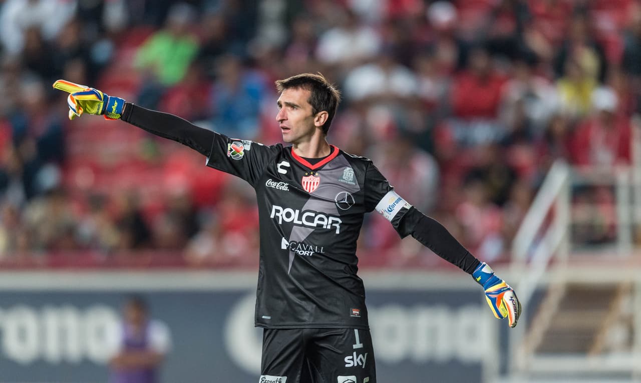 <b>Rumor / </b>Otro de los que se uniría al nuevo proyecto del Monterrey es el portero argentino Marcelo Barovero, quien ha demostrado sus capacidades con Necaxa desde su llegada a la Liga MX.