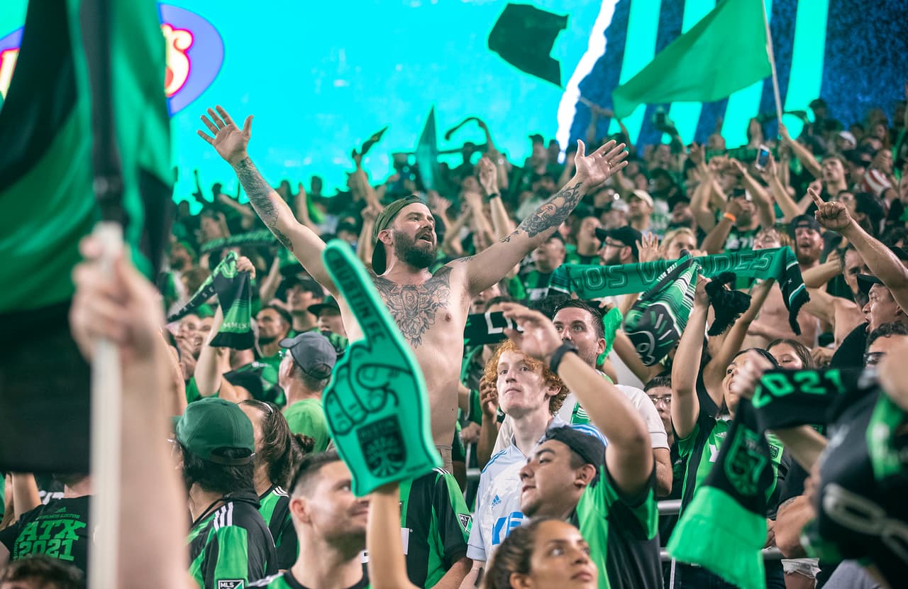 El jueves la fiesta fue absoluta en la capital de Texas. Por primera vez Austin FC consiguió una victoria en el Q2 Stadium.
<br>
