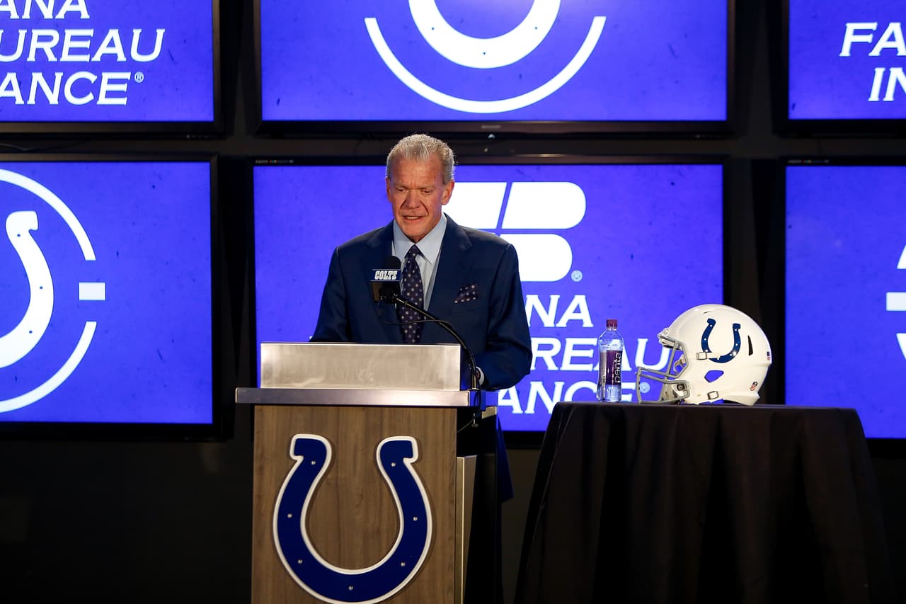 9. Jim Irsay (Dueño de los Indianapolis Colts) - 2,7 miles de millones de dólares