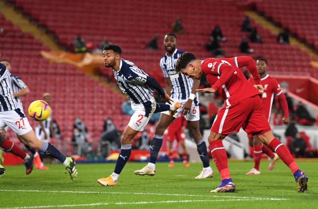 Sadio Mané (12’) adelantó a los locales y Ajayi (82’) marcó el empate para rescatar una unidad de la complicada plaza. Liverpool llegó a 32 unidades en la primera posición, mientras que Albion es penúltimo general con ocho puntos.