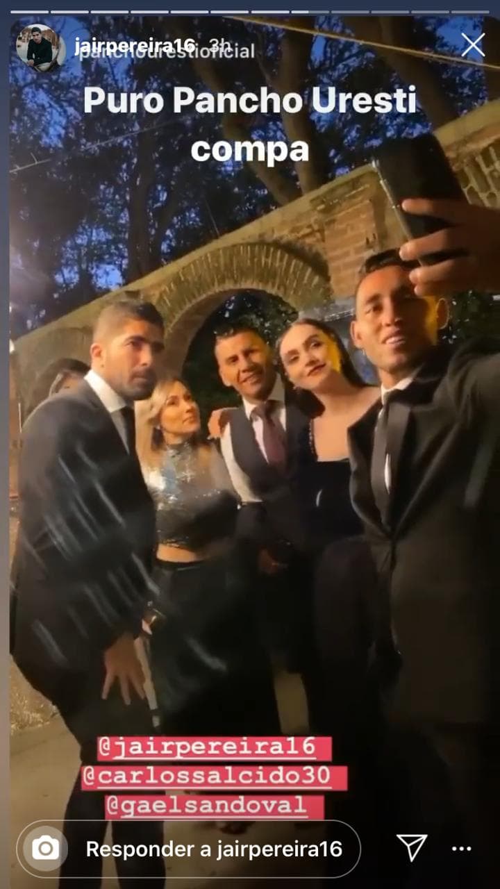 El delantero mexicano une su vida con la modelo regiomontana Ileana Salas ¡Vaya cierre de año para Pulido!