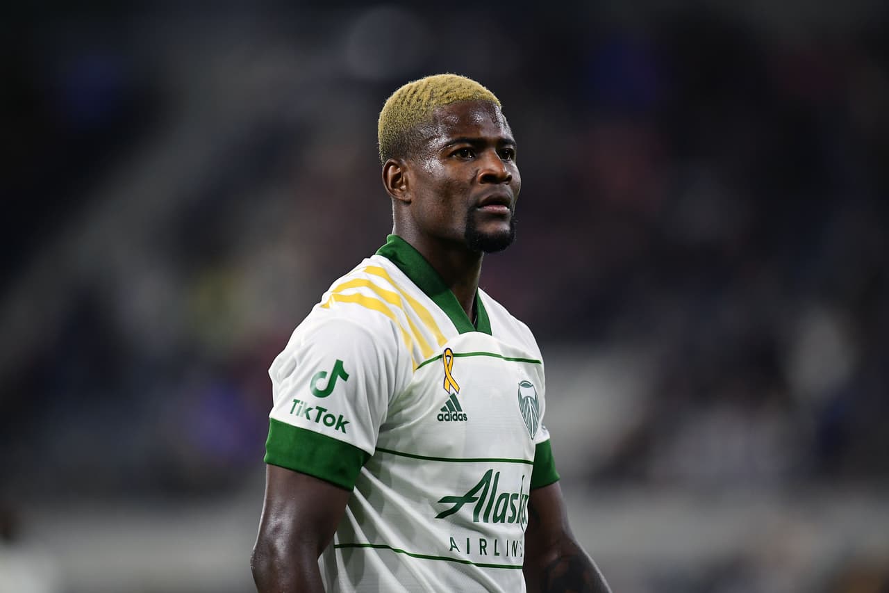 Centrocampista - Dairon Asprilla (Portland Timbers)