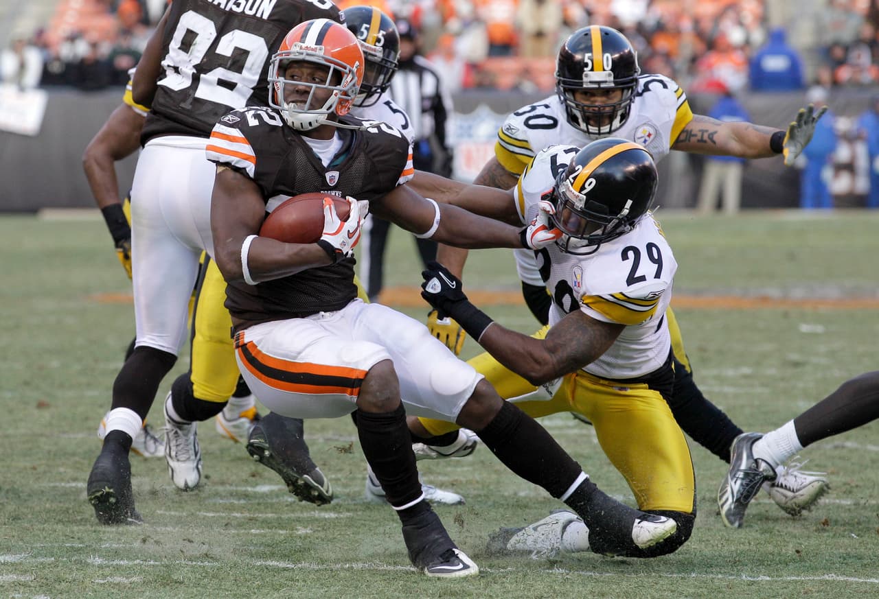 2011 Defensiva número 1 NFL - PITTSBURGH STEELERS. Pierde con los Denver Broncos en Ronda de Comodines de la Conferencia Americana.