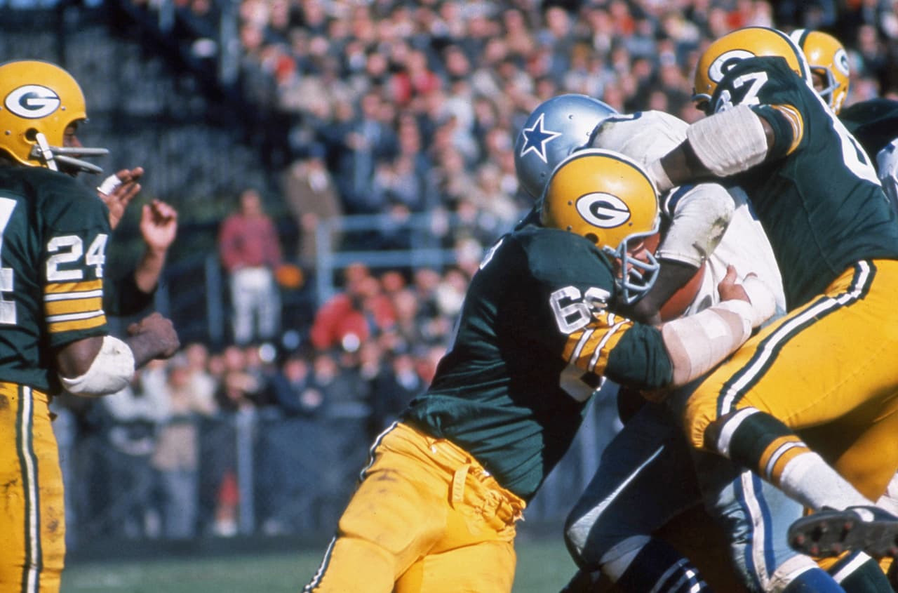 1966 Defensiva número 1 NFL - GREEN BAY PACKERS. Campeón del Super Bowl I. Cabe aclarar que de 1966 a 1969 la defensiva número 1, tanto de la NFL como de la naciente Liga Americana, era la que menos puntos permitía en la temporada.
