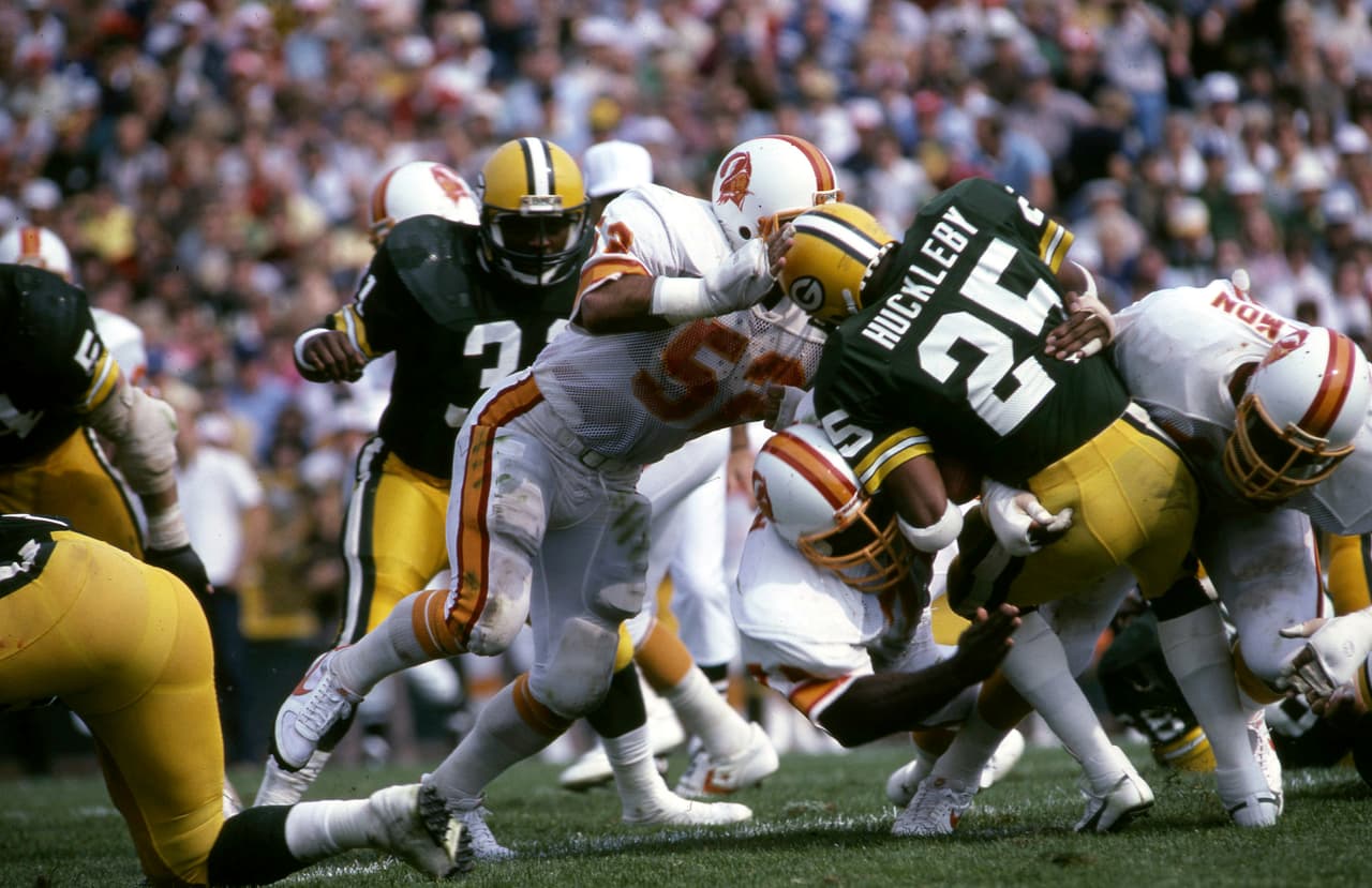 1979 Defensiva número 1 NFL - TAMPA BAY BUCCANEERS. Pierde con Los Angeles Rams el campeonato de la Conferencia Nacional.