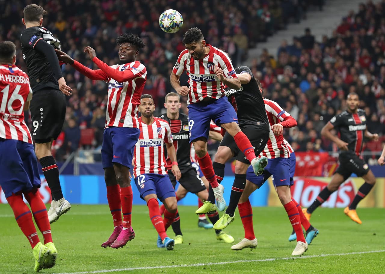 Costa arremetió contra Conte y dijo que no es un entrenador importante.