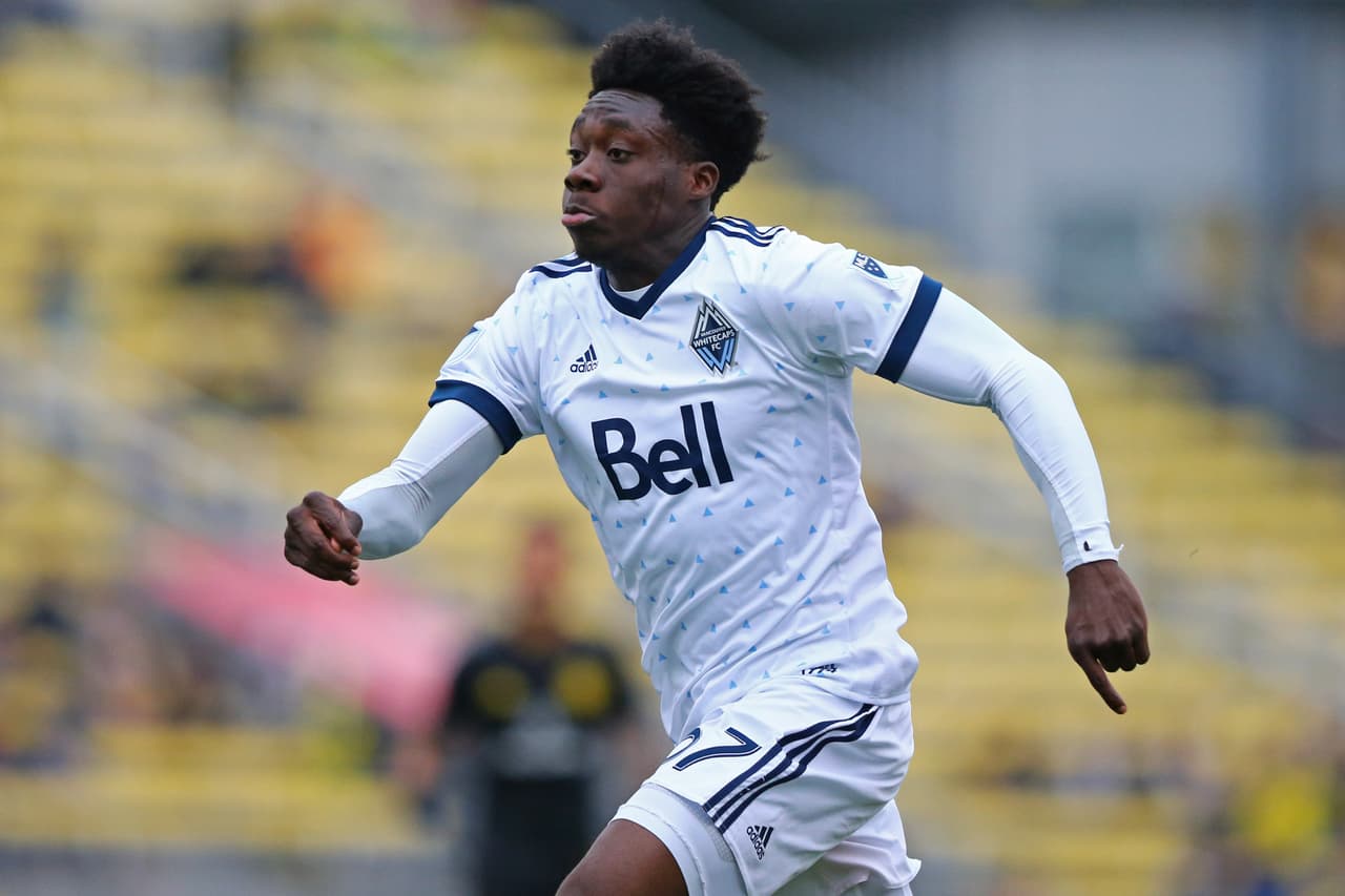 Alphonso Davies -el 'joven maravilla' de Vancouver Whitecaps- generó la asistencia para el segundo gol de su equipo en la victoria frente a Real Salt Lake. (USA Today Images)