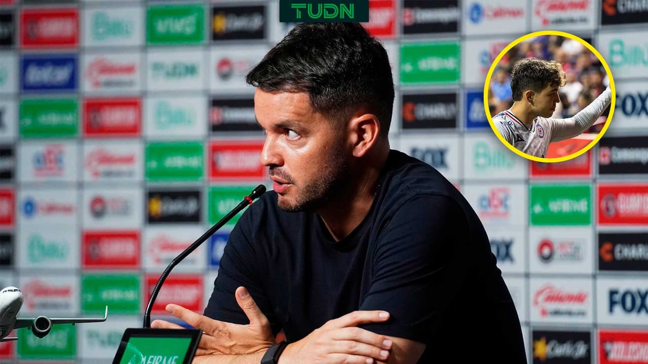 Larcamón carga contra el arbitraje por expulsión de Rodarte