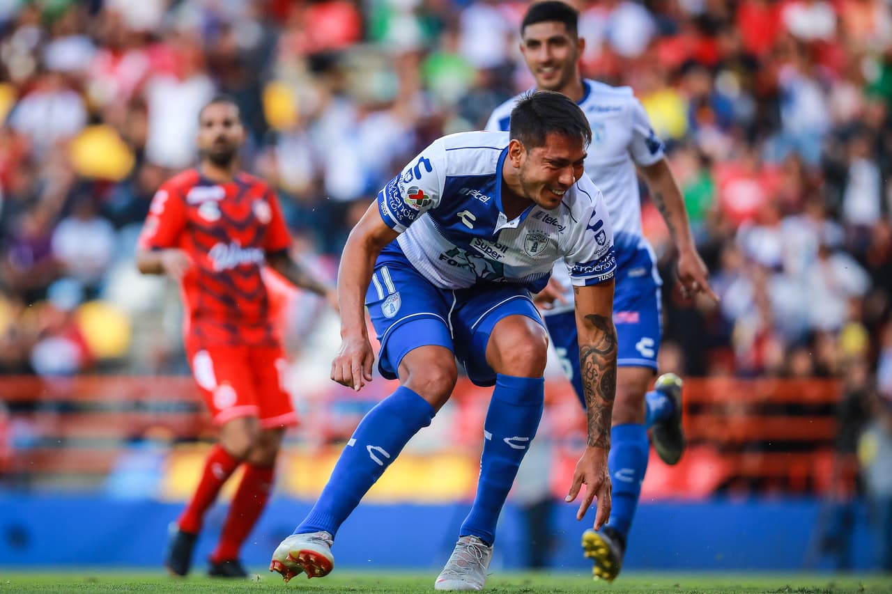 Leonardo Ulloa cerró la cuenta con el 9-2 al minuto 82 y así consiguió el hat-trick.