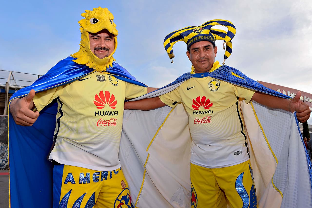 Desde muy temprano la afición se hizo presente en el Coloso de Santa Úrsula.