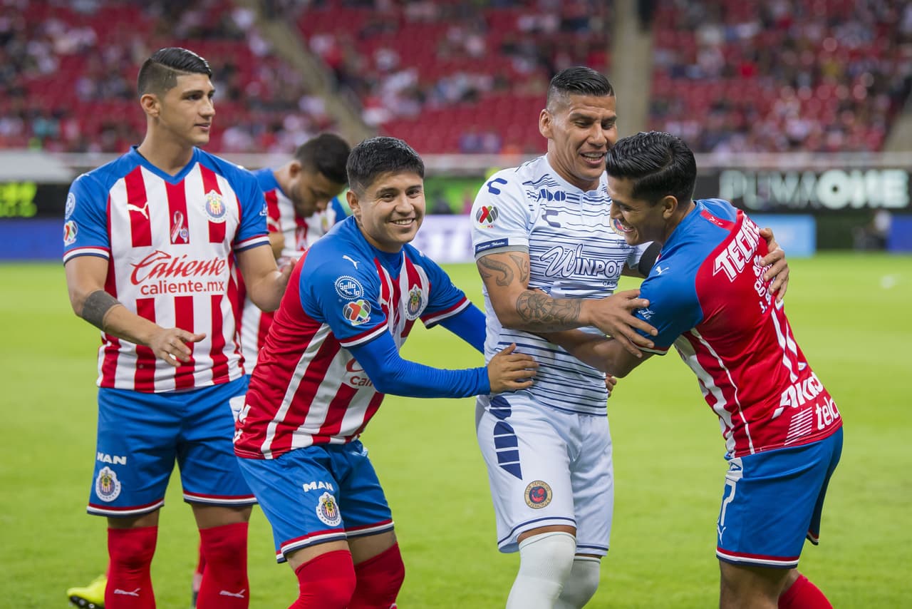 Chivas venció 3-1 a los Tiburones Rojos y así concluyen su participación durante el Apertura 2019.